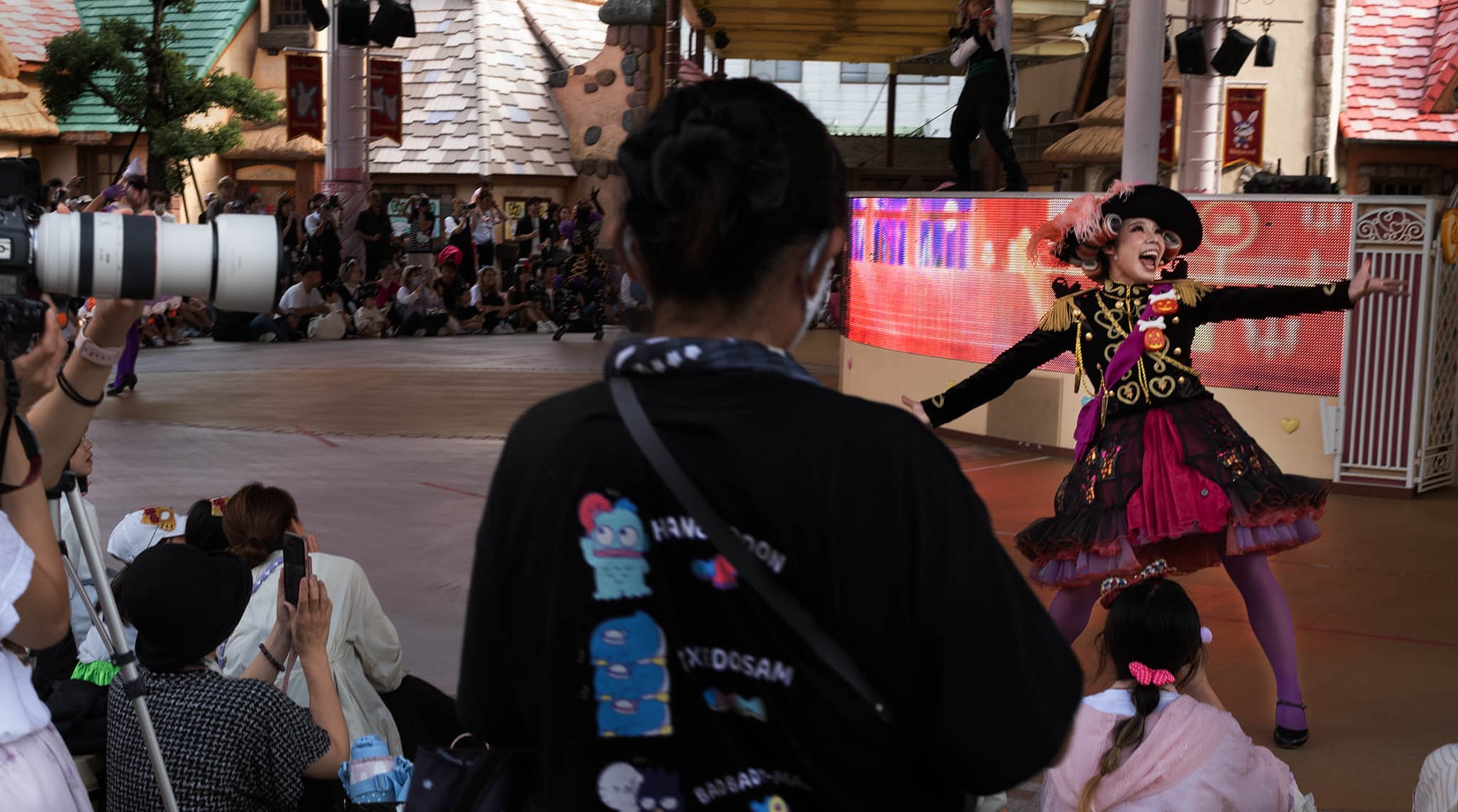 Heaven & Harmony, North of Hell